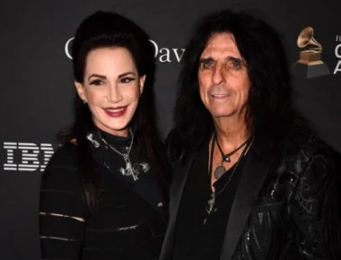 Άλις Κούπερ: Τι είναι το συμβόλαιο θανάτου με τη σύζυγό του; - Το ζευγάρι ζει μαζί 43 ολόκληρα χρόνια (φωτο)